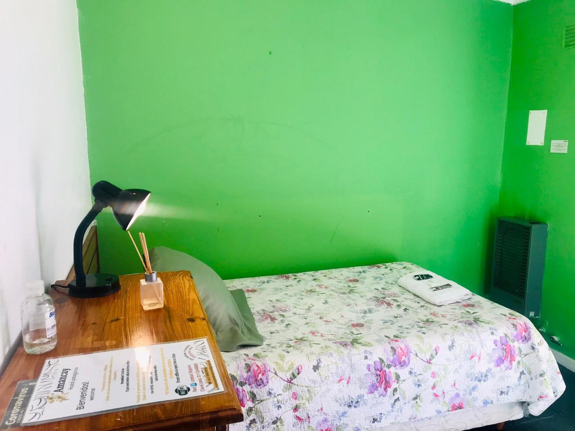 Отель Amancay, Hostal Patagonico Эль-Калафате Экстерьер фото